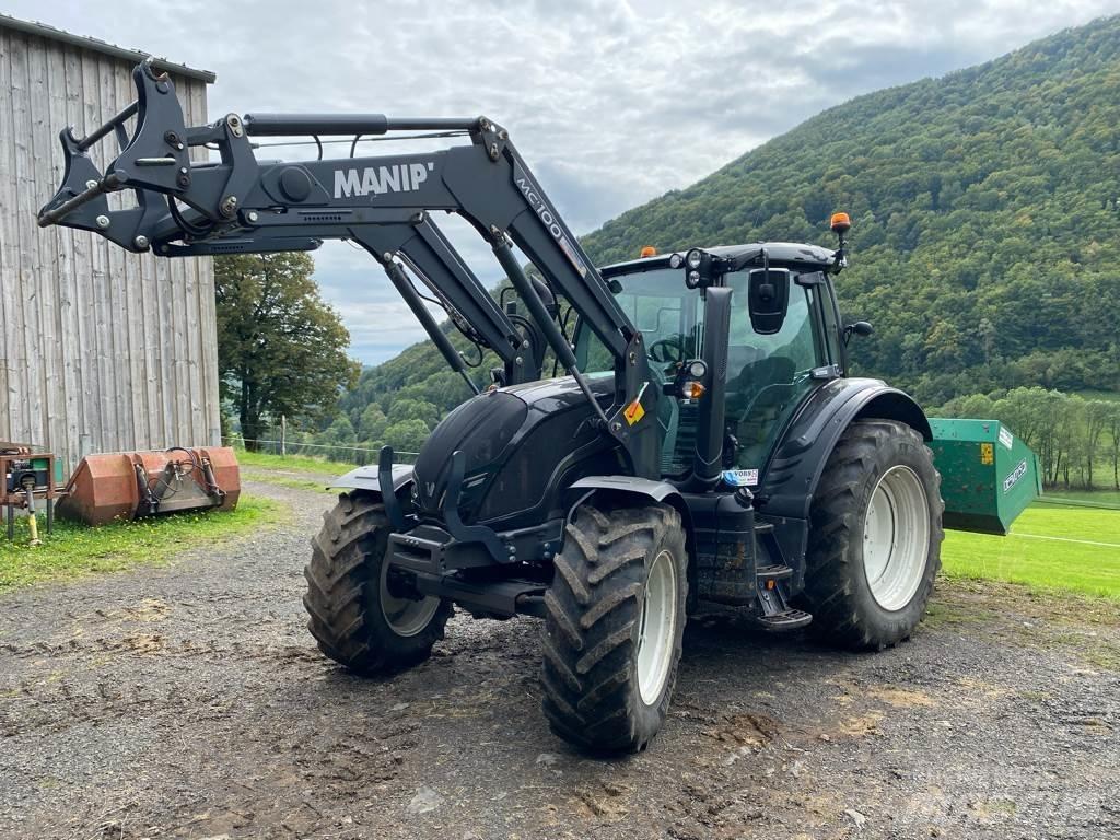 Valtra N134  HiTECH Tractors