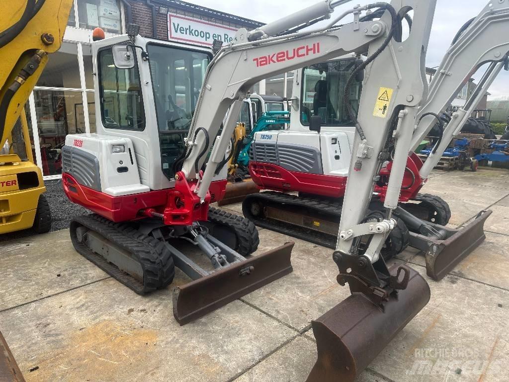 Takeuchi TB228 Mini Excavators <7t (Mini Diggers)