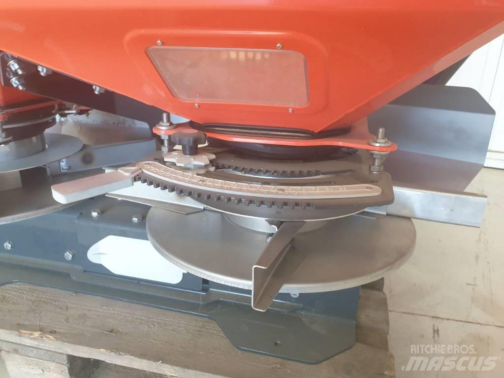 Kubota DSC 700 Mineral spreaders