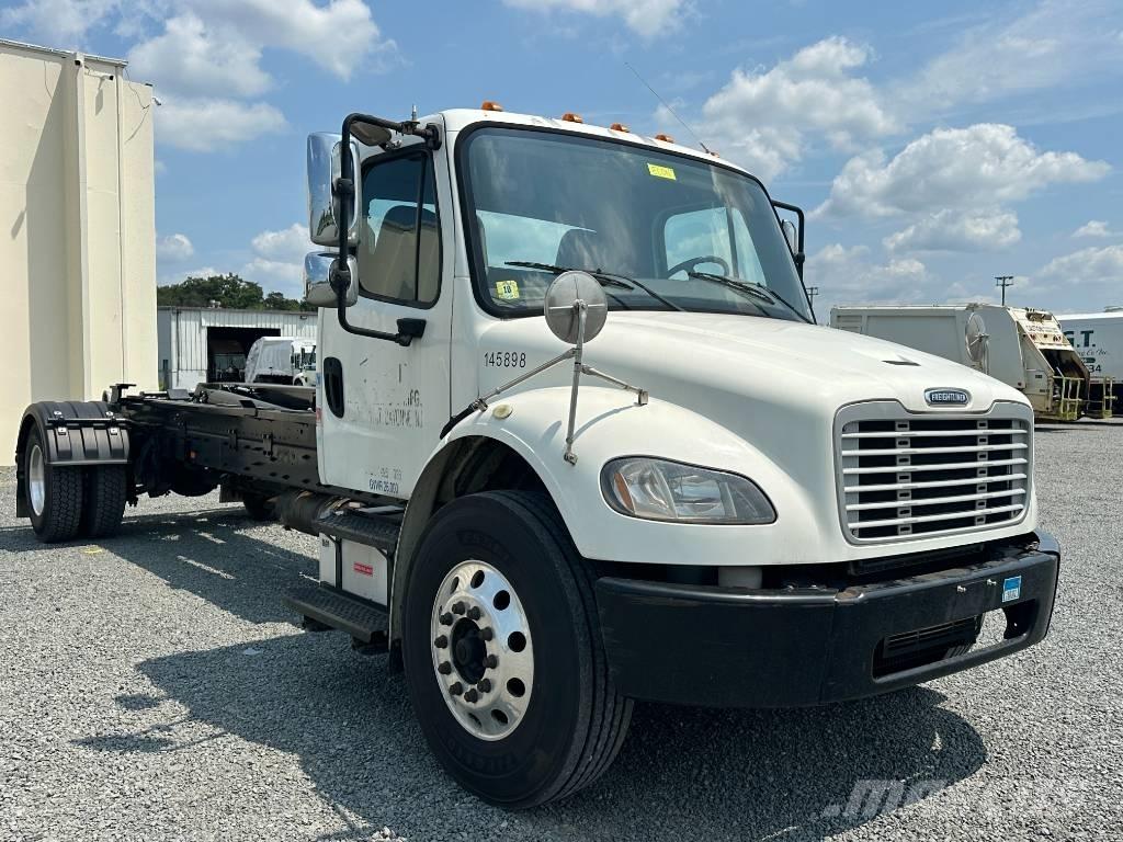 Freightliner M2 Garbage Trucks / Recycling Trucks