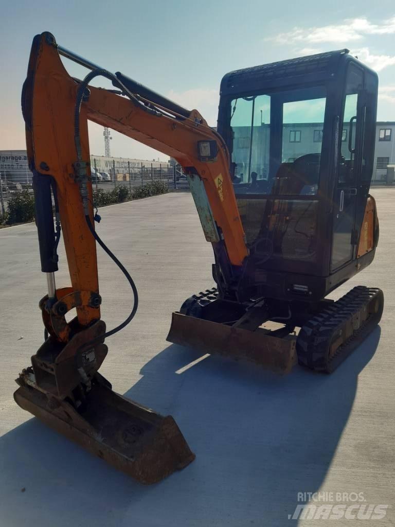 Hanix N 15B Mini Excavators <7t (Mini Diggers)