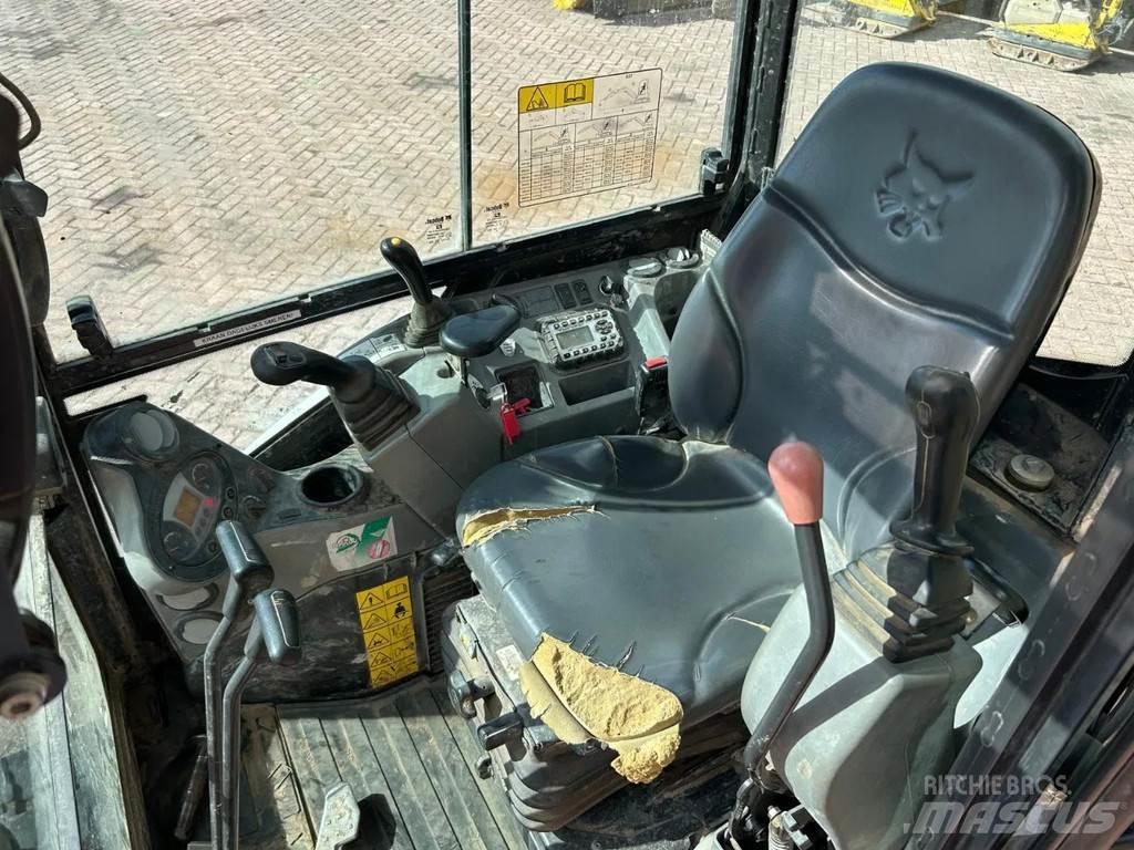 Bobcat E27 Mini Excavators <7t (Mini Diggers)