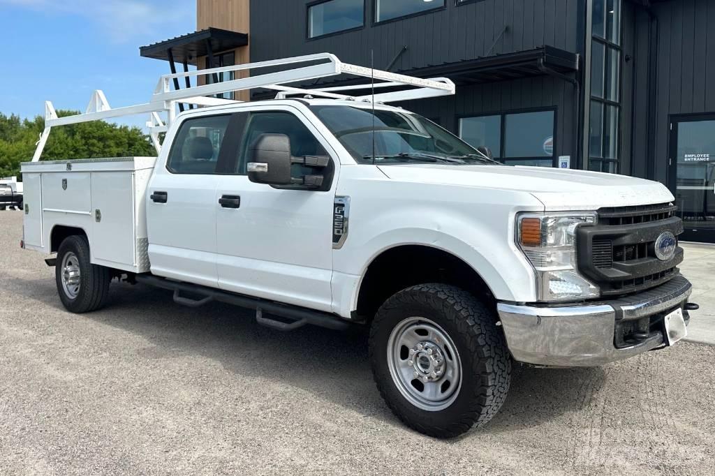 Ford F 350 XL SD Pickup Trucks