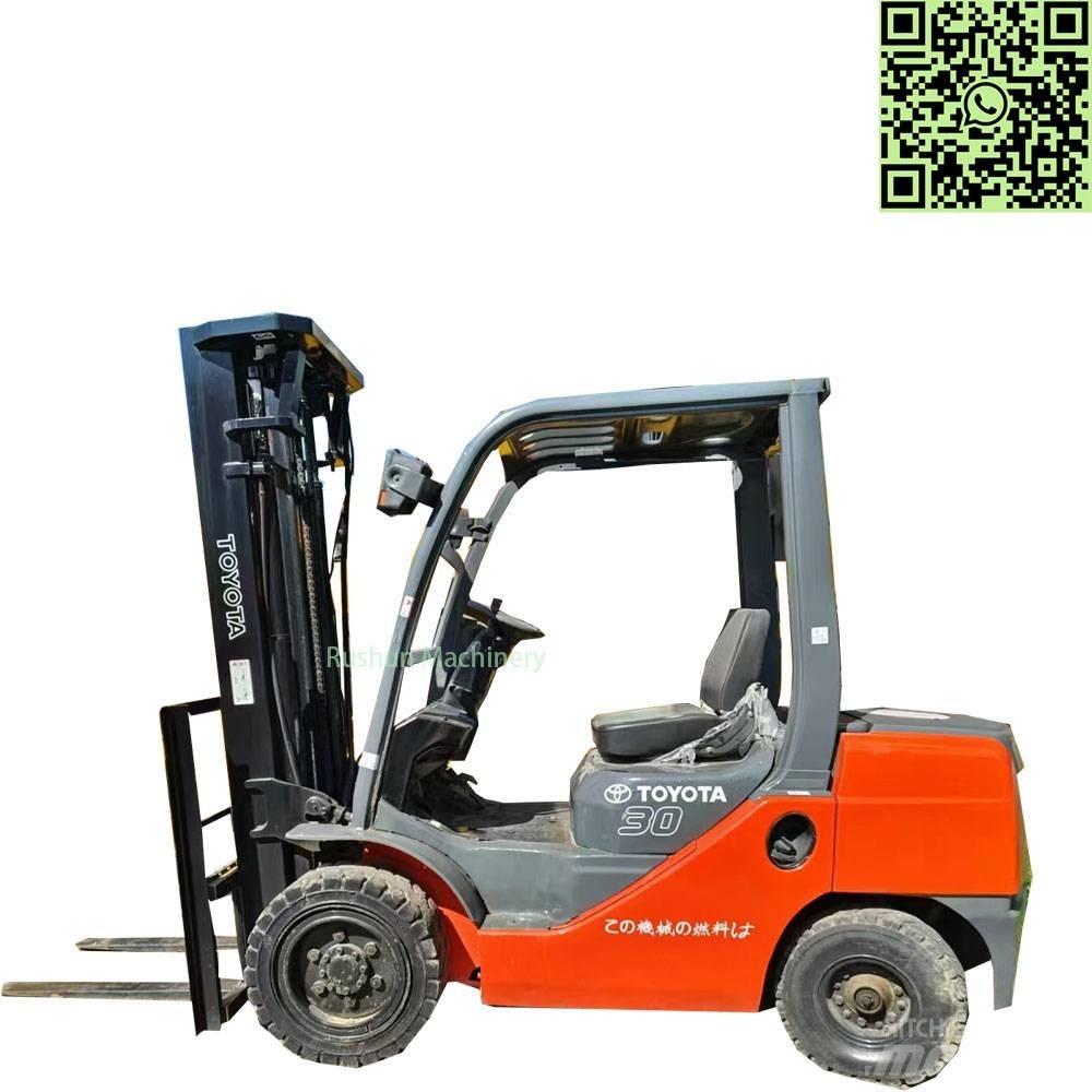 Toyota 8 FD 30 Diesel Forklifts