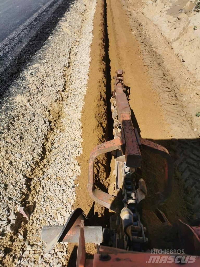 Ditch Witch 3500 Trenchers