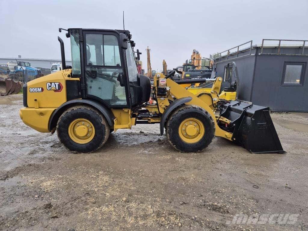 CAT 906M Wheel Loaders