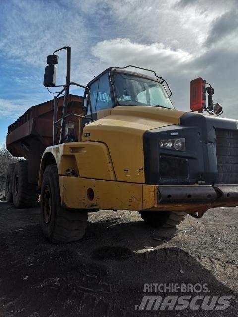 CAT 735 Articulated Dump Trucks (ADTs)