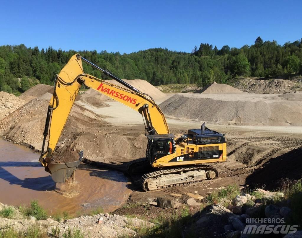 CAT 365C Long / High Reach excavators