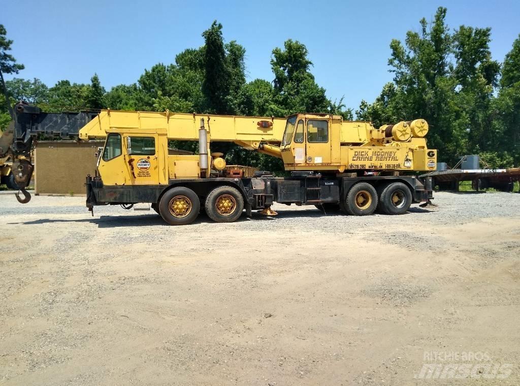 Grove TMS300B Crawler Cranes