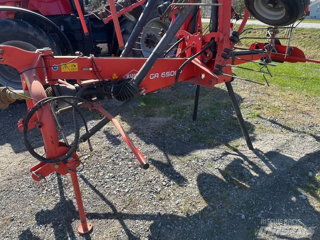 Kuhn GA 6501 P Swathers \ Windrowers