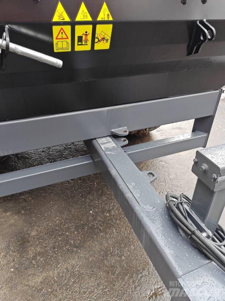 ERT GR10 Tip Trailers