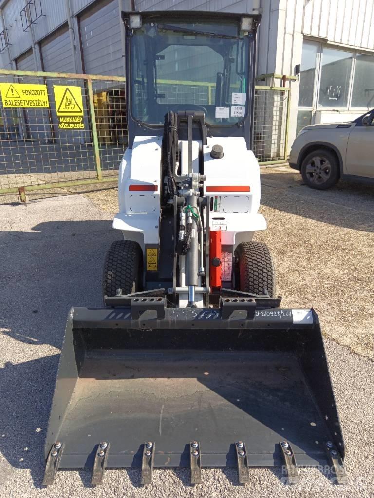 Bobcat L23 Mini Loader