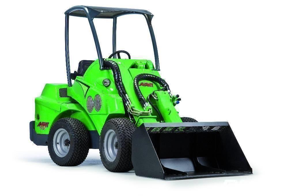 Avant 528 Skid Steer Loaders