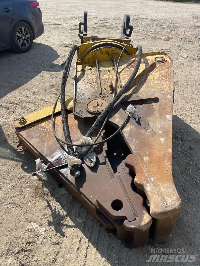 Epiroc DP2800 Pulveriser  (Demolition Crusher ) 
