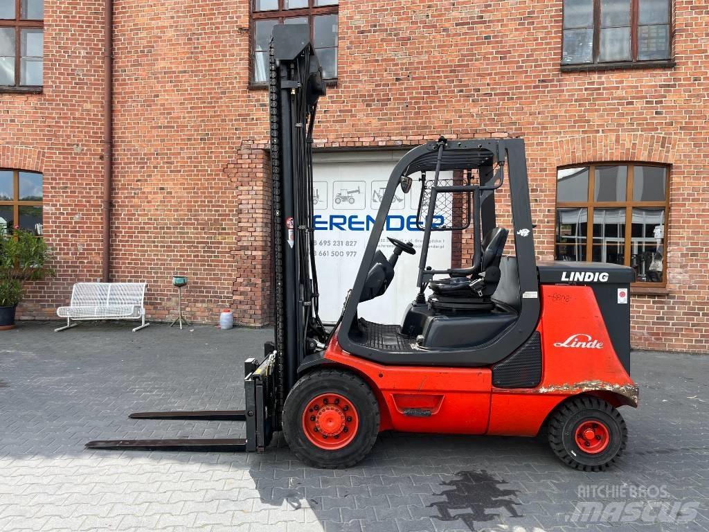 Linde E 35 P Electric Forklifts
