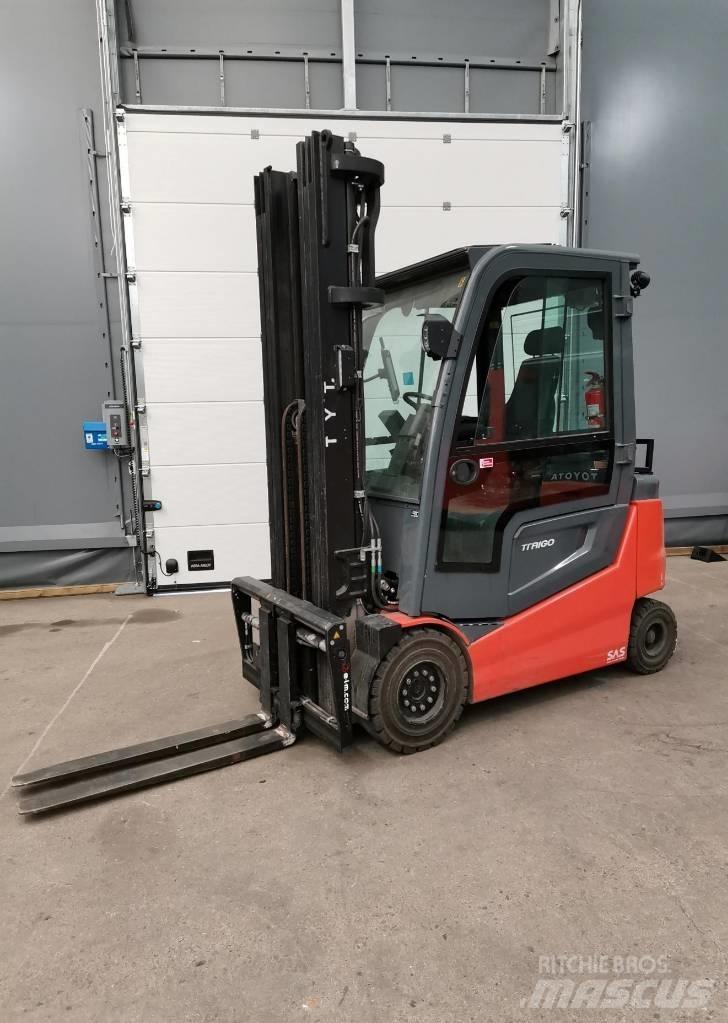 Toyota 9FBM30T Electric Forklifts