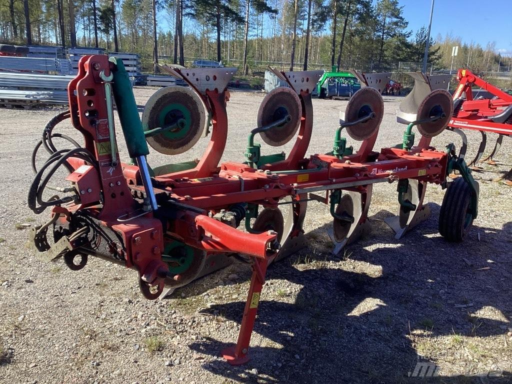 Kverneland ES80 Reversible ploughs