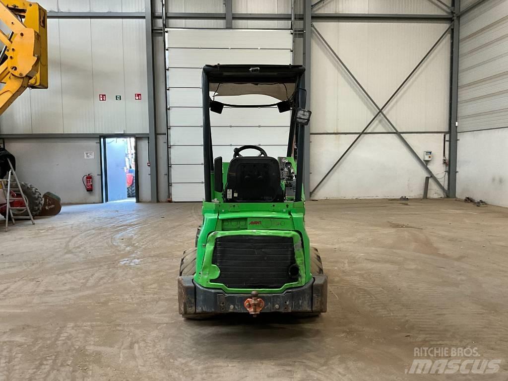 Avant R 28 T S Mini Loader