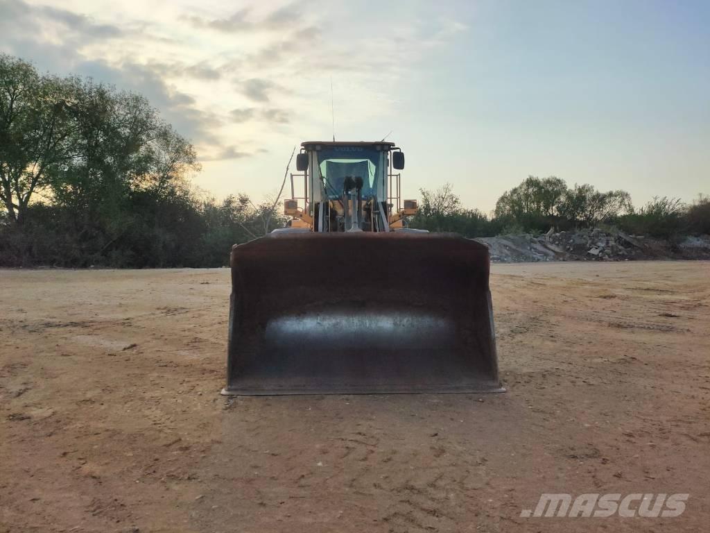 Volvo L 110 G Crawler Loaders