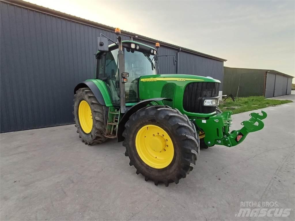 John Deere 6820 Tractors
