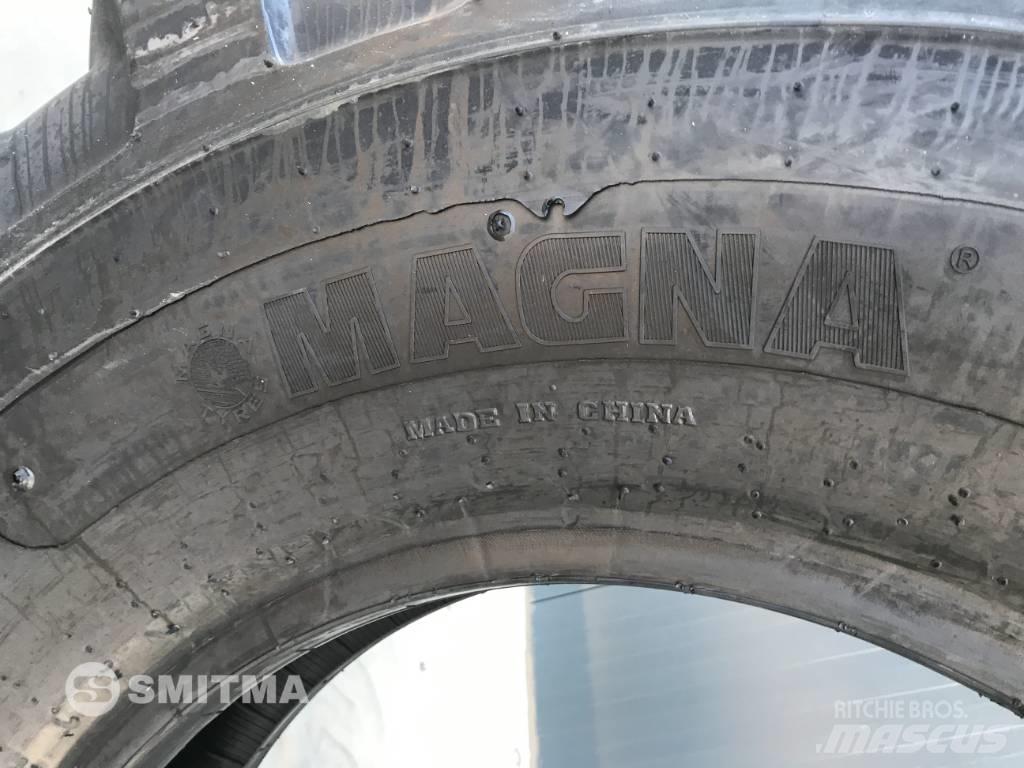 Magna 1400 x 24 Tires, wheels and rims