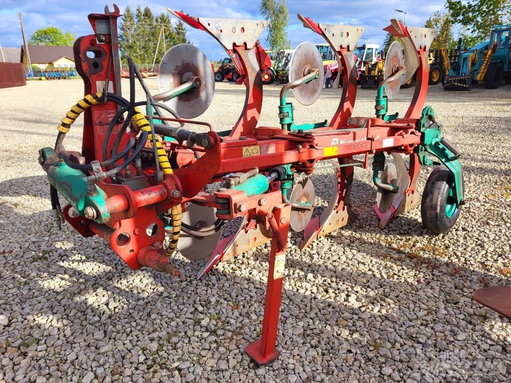 Kverneland ES80 Reversible ploughs