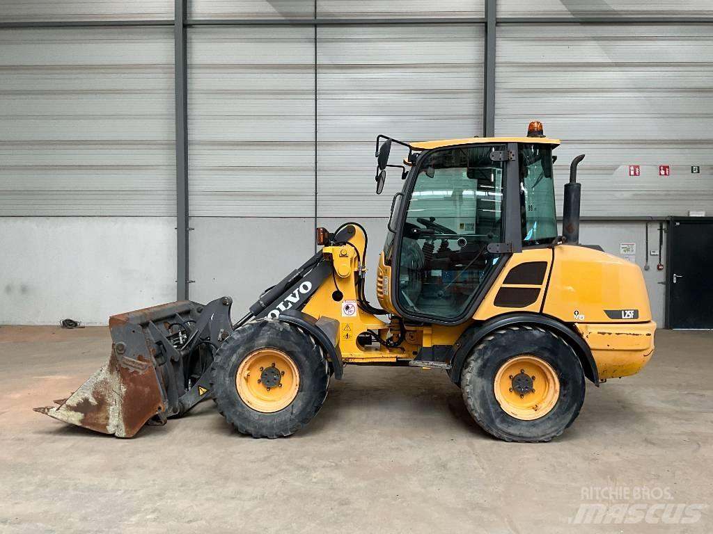 Volvo L 25 F Wheel Loaders