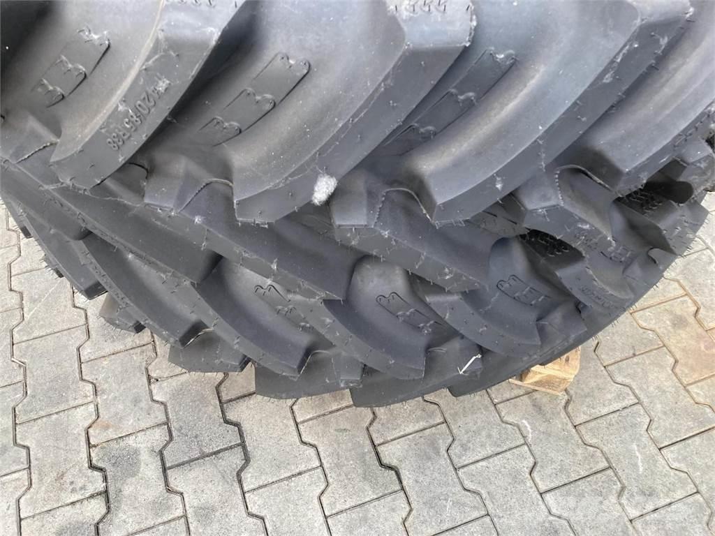 BKT 420/85R38 Tires, wheels and rims