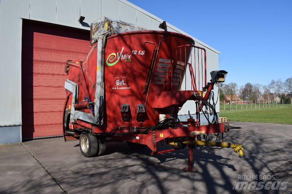 BvL V-Mix 12 LS Animal Feeders