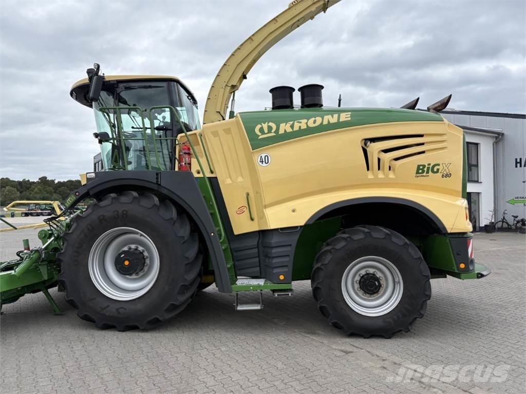 Krone BIG X 680 Forage Harvester