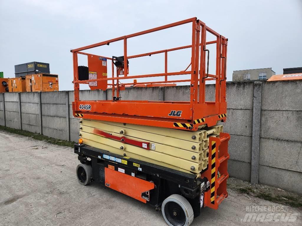 JLG 4045 Scissor Lifts