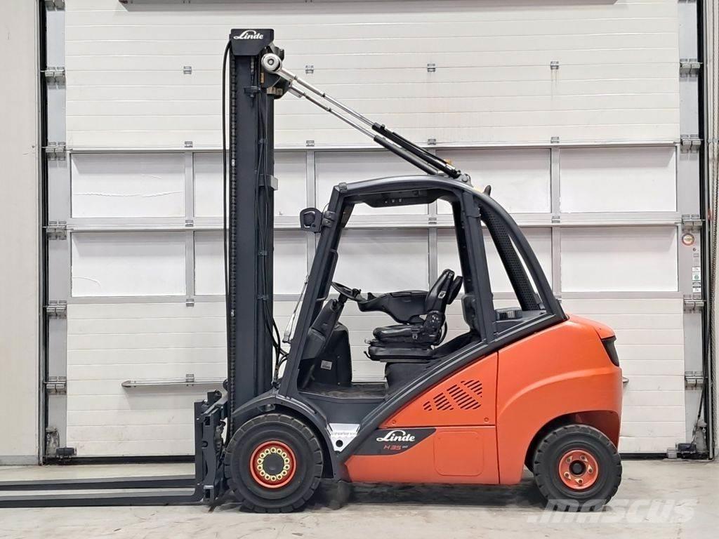 Linde H35D-02 Diesel Forklifts