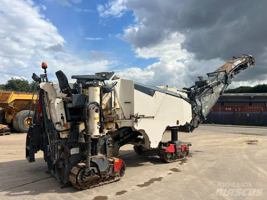 Wirtgen W100CFI Asphalt cold milling machines