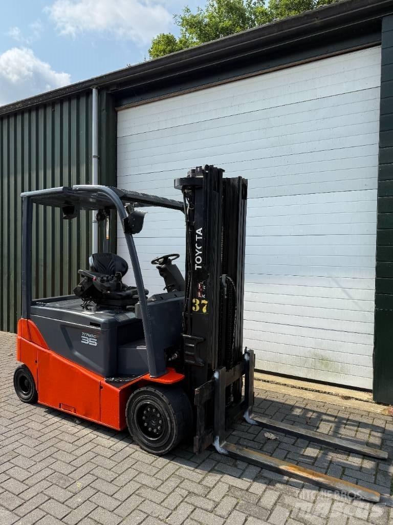 Toyota 8 FBMT 35 Electric Forklifts
