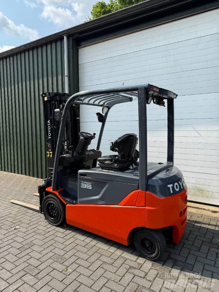 Toyota 8 FBMT 35 Electric Forklifts
