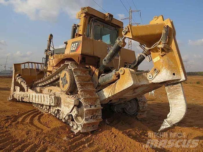 CAT D10 T Crawler dozers
