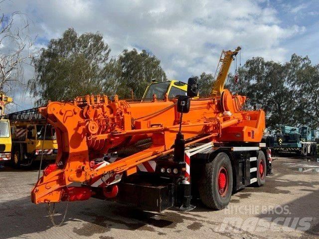 Kato MR350i Mobile and all terrain cranes