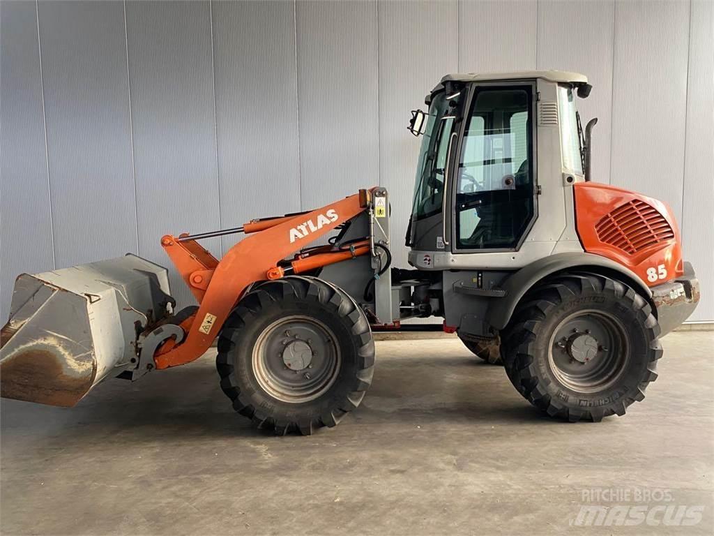 Atlas AR 85 Wheel Loaders