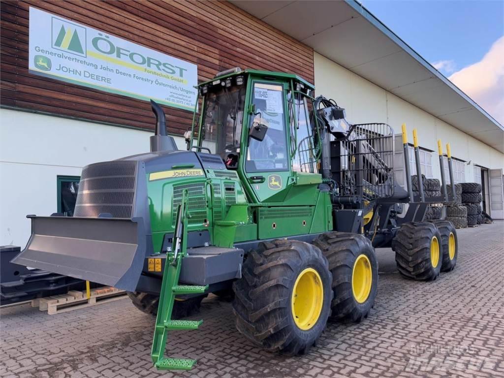 John Deere 1110 G Forwarders