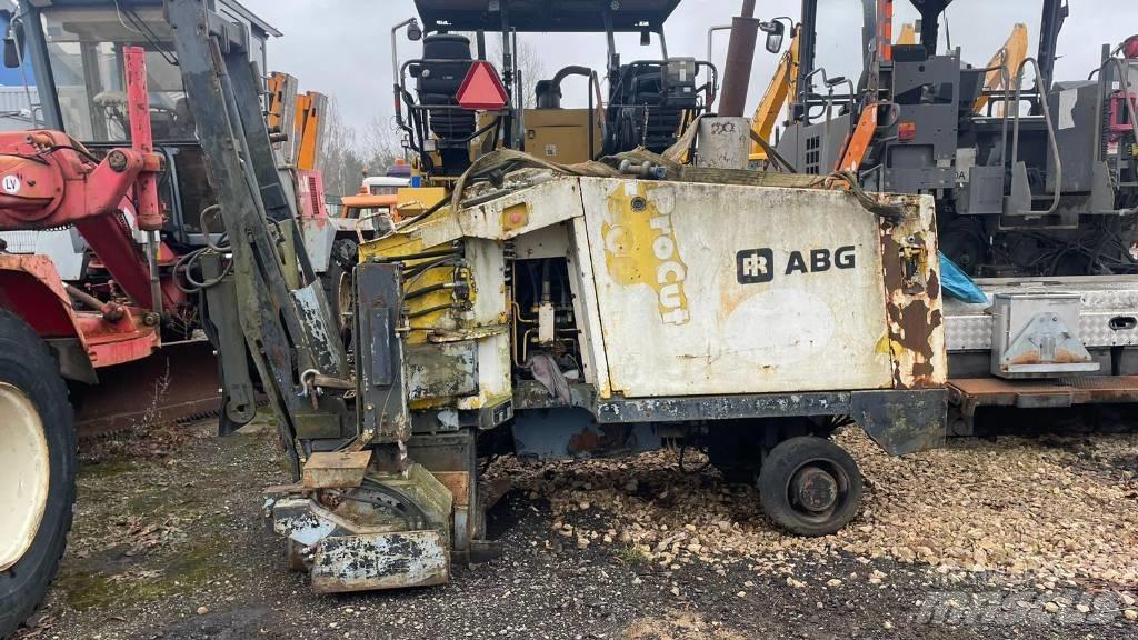 ABG Procut 500 Asphalt Splitting Equipment