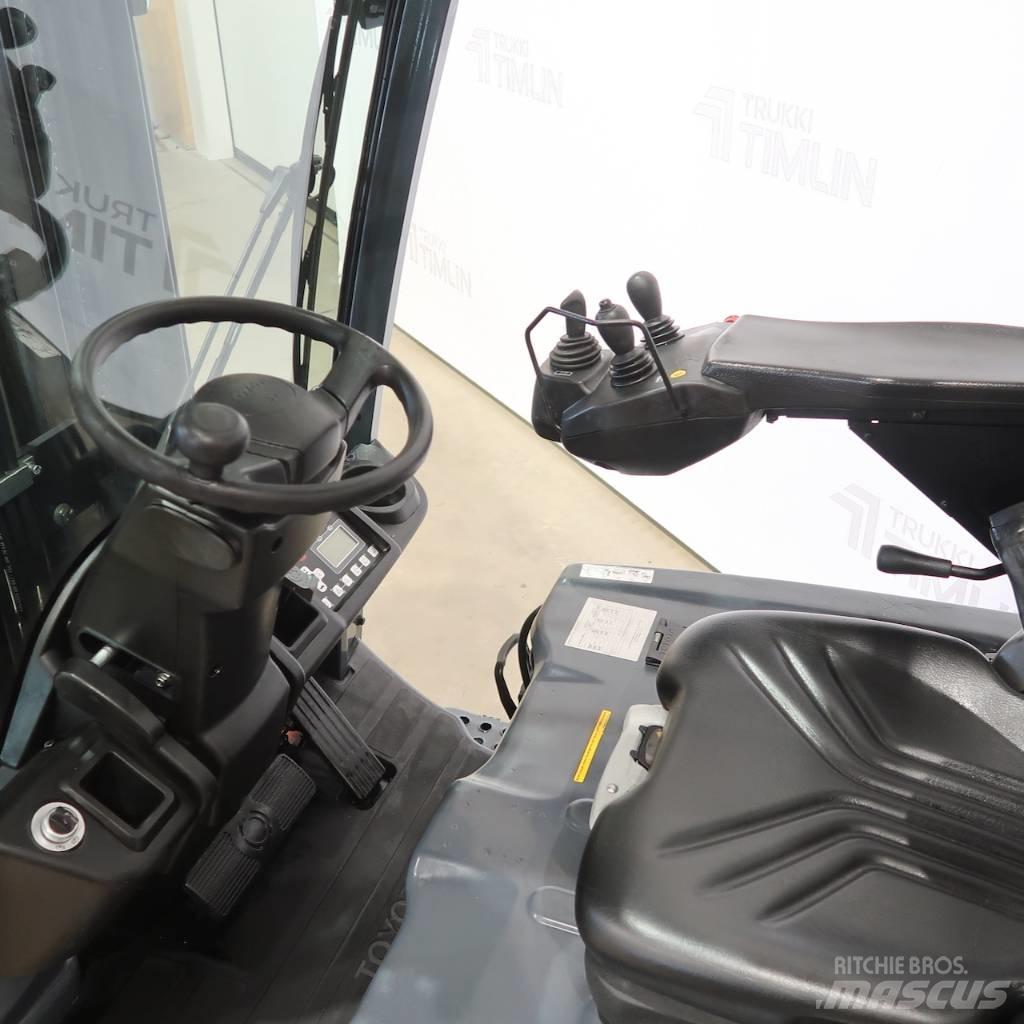 Toyota 8FBE18T Electric Forklifts