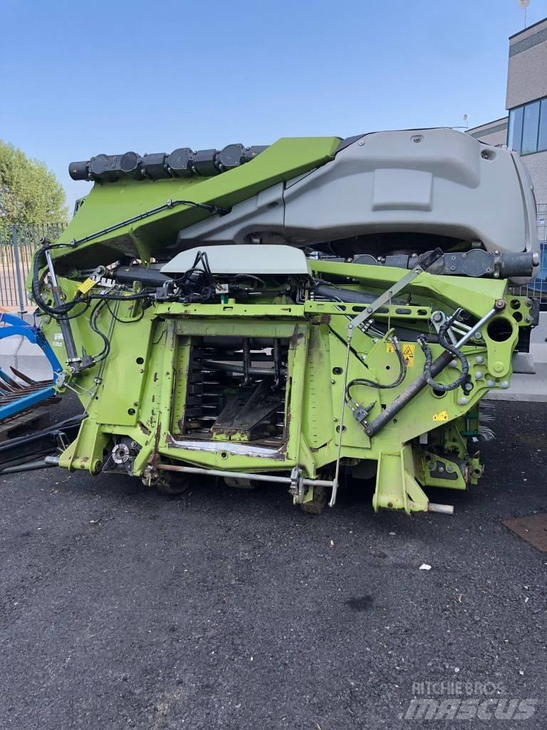 CLAAS Orbis 900 Foragers