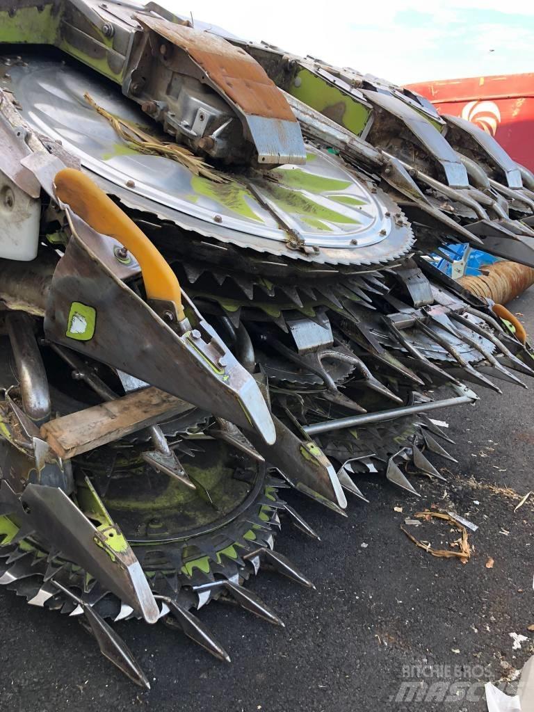 CLAAS Orbis 900 Foragers
