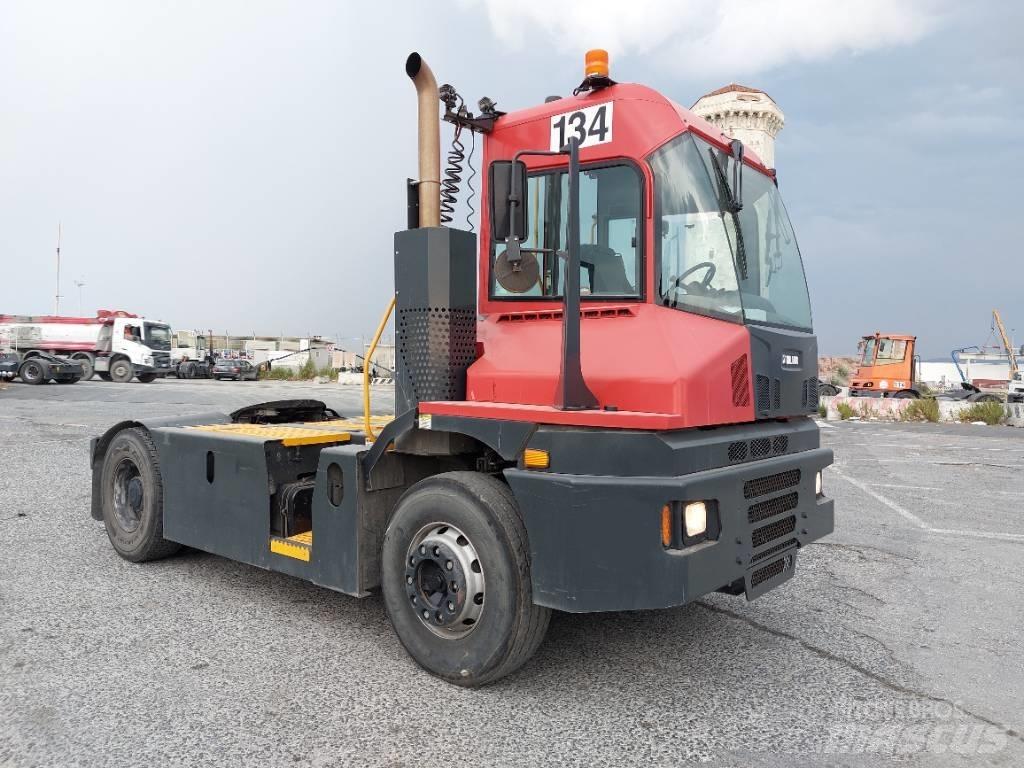 Kalmar T2 Shunt Trucks