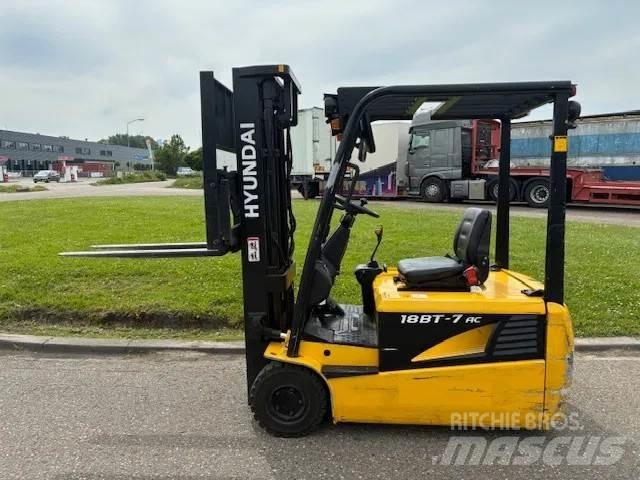 Hyundai 18BT-7 Electric Forklifts
