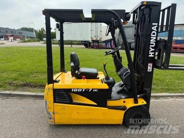 Hyundai 18BT-7 Electric Forklifts
