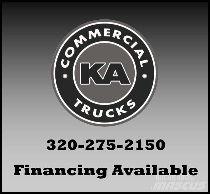 RAM 5500 TRADESMAN Flatbed Trucks