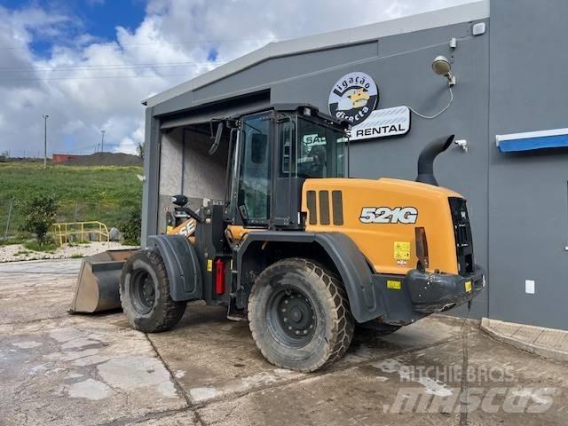 CASE 521 Wheel Loaders