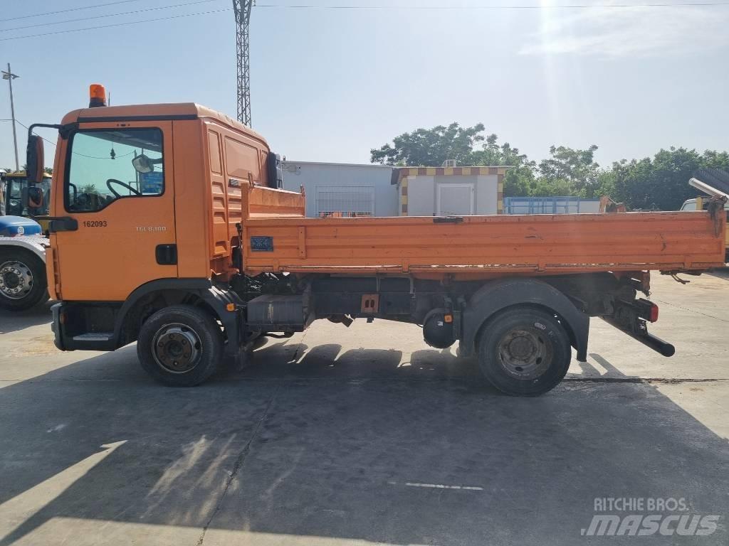 MAN 8.180 Dump Trucks