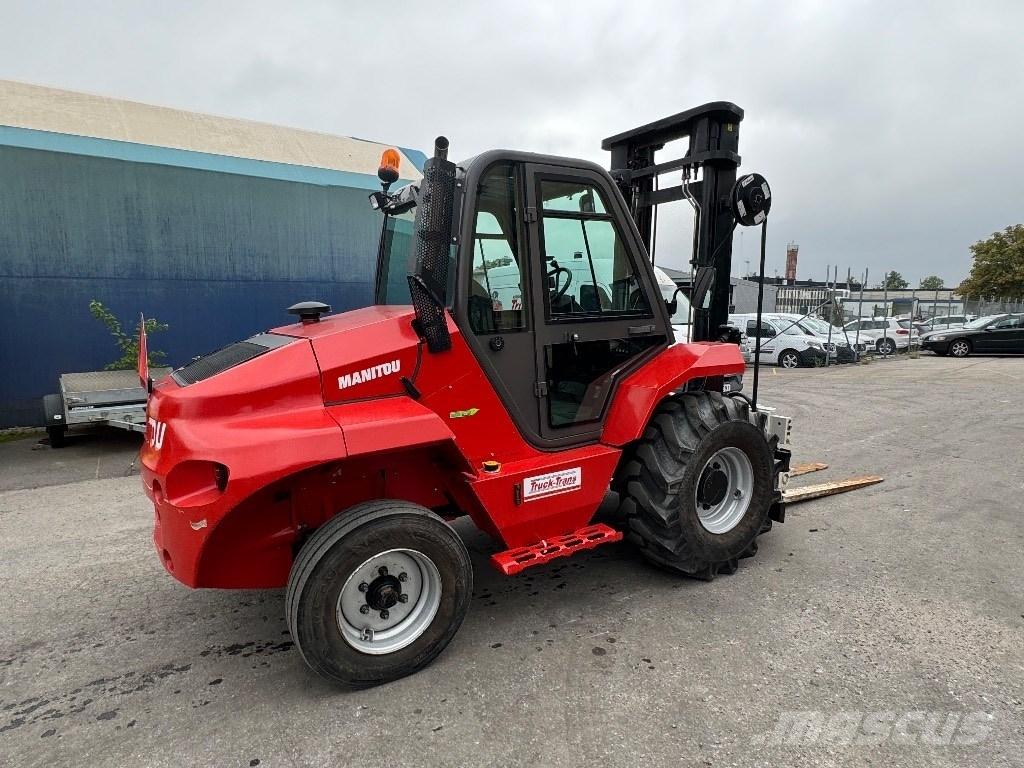 Manitou M40-2 Diesel Forklifts